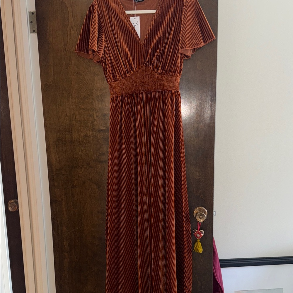 Simplee Apparel Rust Maxi Dress